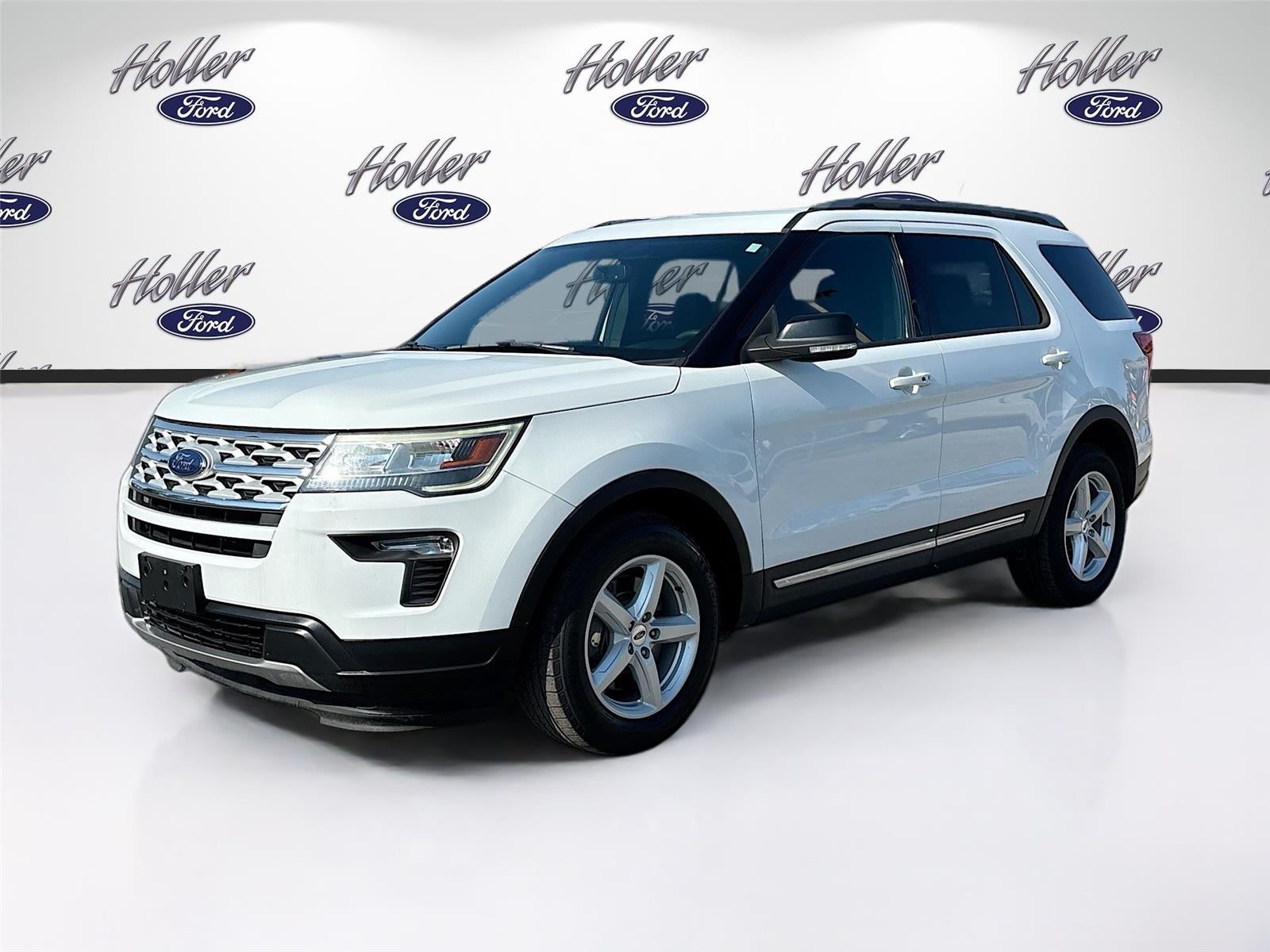 2018 Ford Explorer — rear three-quarter view